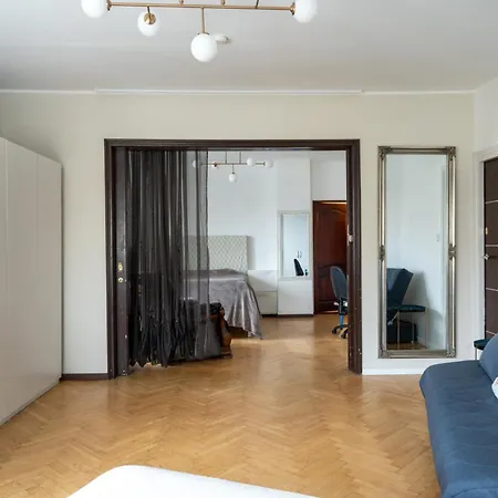 Sleeps 10 Center Penthouse Op Us Embassy *