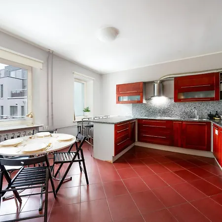 Sleeps 10 Center Penthouse Op Us Embassy Appartement *